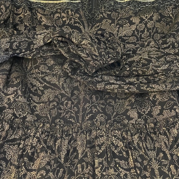 Elie Tahari Coraline Metallic Silk Blouse ($365)  M-L - Picture 15 of 16